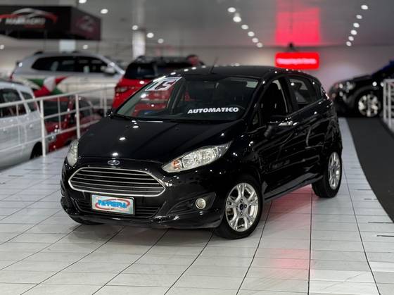 FORD FIESTA 1.6 SE HATCH 16V FLEX 4P POWERSHIFT